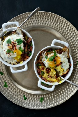 yummyinmytumbly:Breakfast Polenta Bowls