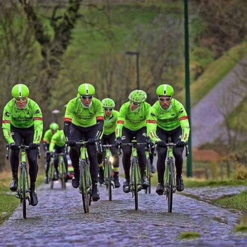 cannondaleclub: Cannondale Drapac Pro Cycling Team
