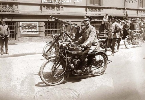 Police motorcycle with Colt M1895 machine gun, 1916.