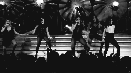 Live, Laugh, & Love 5H (: