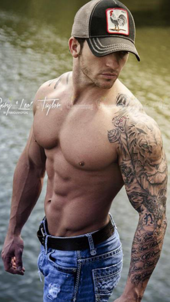 Got To Love A Man With Sexy Tattoos!!