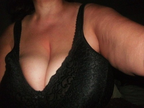 mylonelybreasts:  will i take it off?