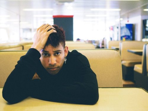 mymusicstuff2:Keiynan Lonsdale came out on social media