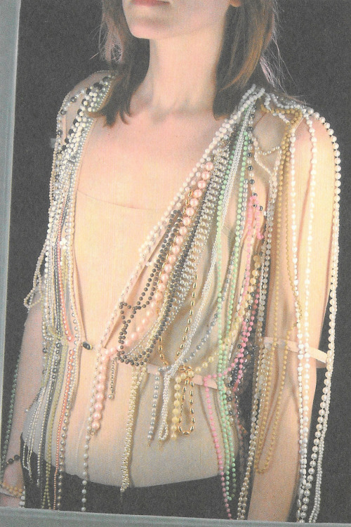 archive-pdf:Maison Margiela: Women’s jacket made with strings of costume jewelry pearls and be