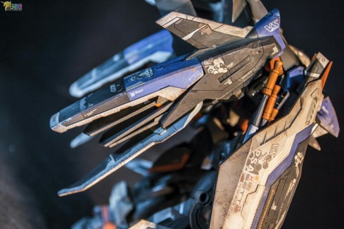 toysmaniac:  Mobile Suit Gundam Resonance - Custom Build  Modeled by noctizer