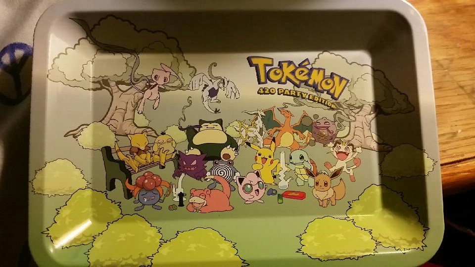 danktaco:  Picked up a new tray and some killer bud. Mainly wanted to show off the