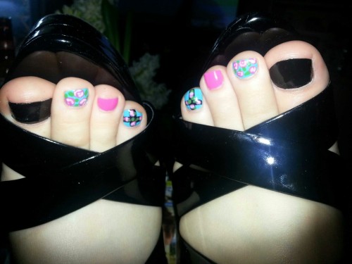 More Hot Foot Fetish Photos on: bit.ly/1bJ38WK
