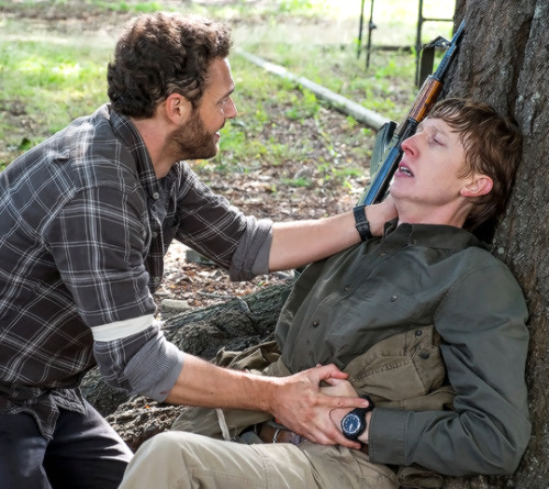 XXX dailytwdcast:  Aaron and Eric in The Walking photo