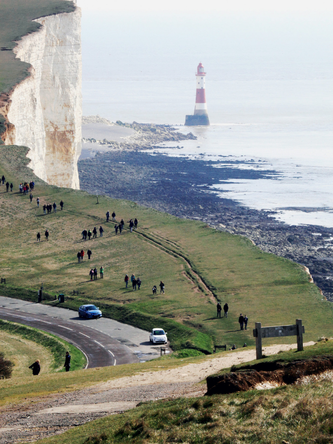 allthingseurope:  Beachy Head, UK (by CAPTAIN ROGER FENTON)