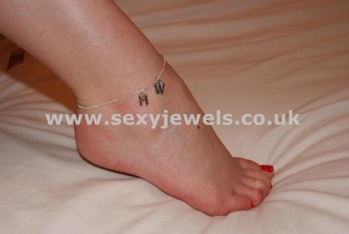 sexy-jewels: jackofspadesxiii: habanerohotwife: sexy-jewels: All traditional anklets available fr
