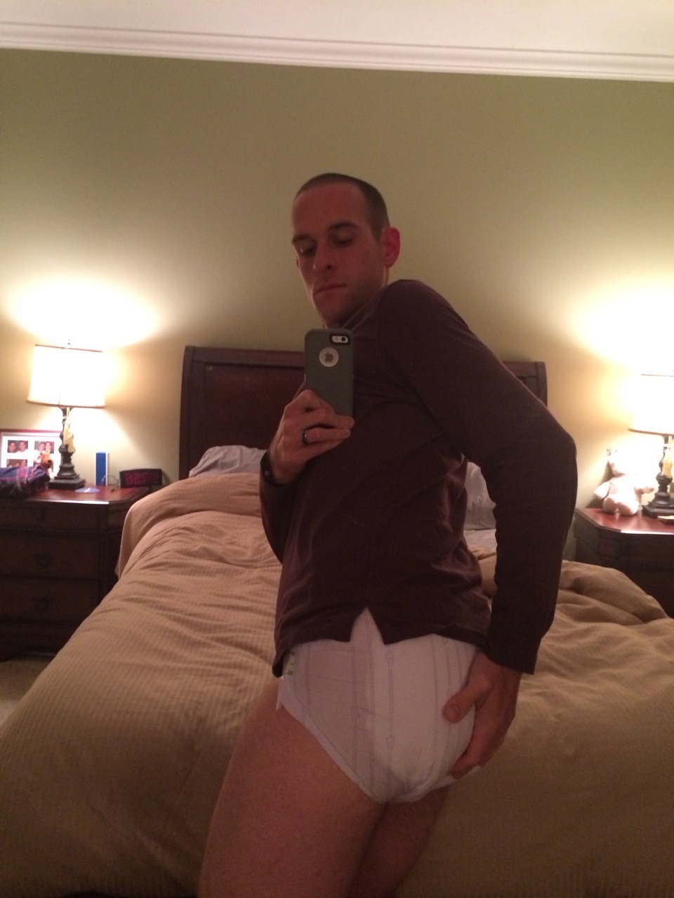 aklsdjfkasjdf:  Nothing special, just me going to bed in a wet molicare :). I hope