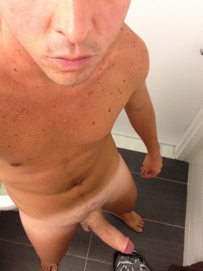 matuteparis:  Axel from Nice, 29 yo, 20cm, bisex Follow us: www.matuteparis.tumblr.com