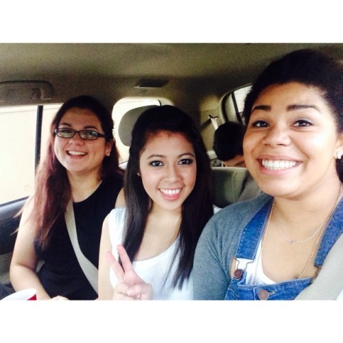 Road trip. #stopsignselfie #bestfriends #exchangeagram #westside #raspa #shavedice