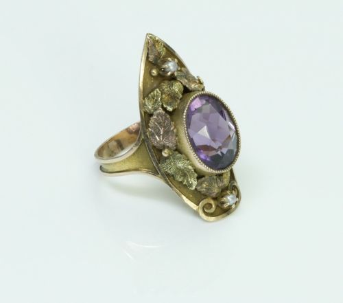allaboutrings:Antique 14k Yellow Gold Amethyst and Pearl Ring
