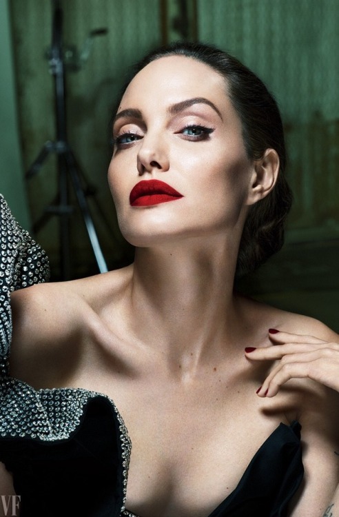 femmequeens:Angelina Jolie photographed by Mert Alas and Marcus Piggott for Vanity Fair’s September 2017 issue