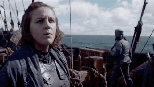 house-stargaryen-got:Game of Thrones rewatch: 3x10, Mhysa“It is old Ghiscari, khaleesi. It means mot