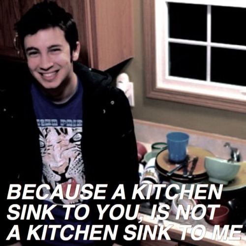 silentindunstrees:Kitchen Sink // twenty one pilots