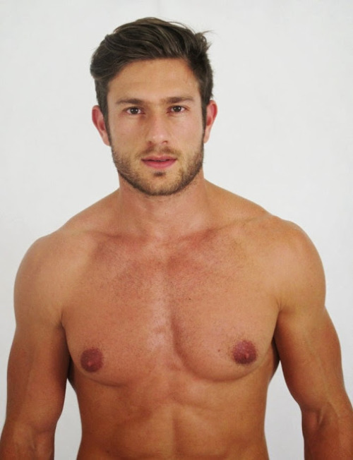 beautifulsexymens:  my kind of man… beautiful sexy men… over 55,000 images of beautiful sexy men… enjoy, repost, share, follow… thanks guys… http://beautifulsexymens.tumblr.com/archive