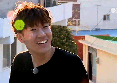 soooldout:  223/365 Days of Sunggyu  ☼  beautiful tanned gyu ☼  