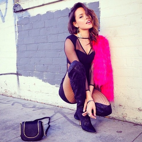 girls–collection:  Emily Valdez@itsemilyvaldez on Instagramitsemilyvaldez​ on Tumblr