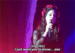 delreigns:  Lana forgetting Summertime Sadness Lyrics (x) 