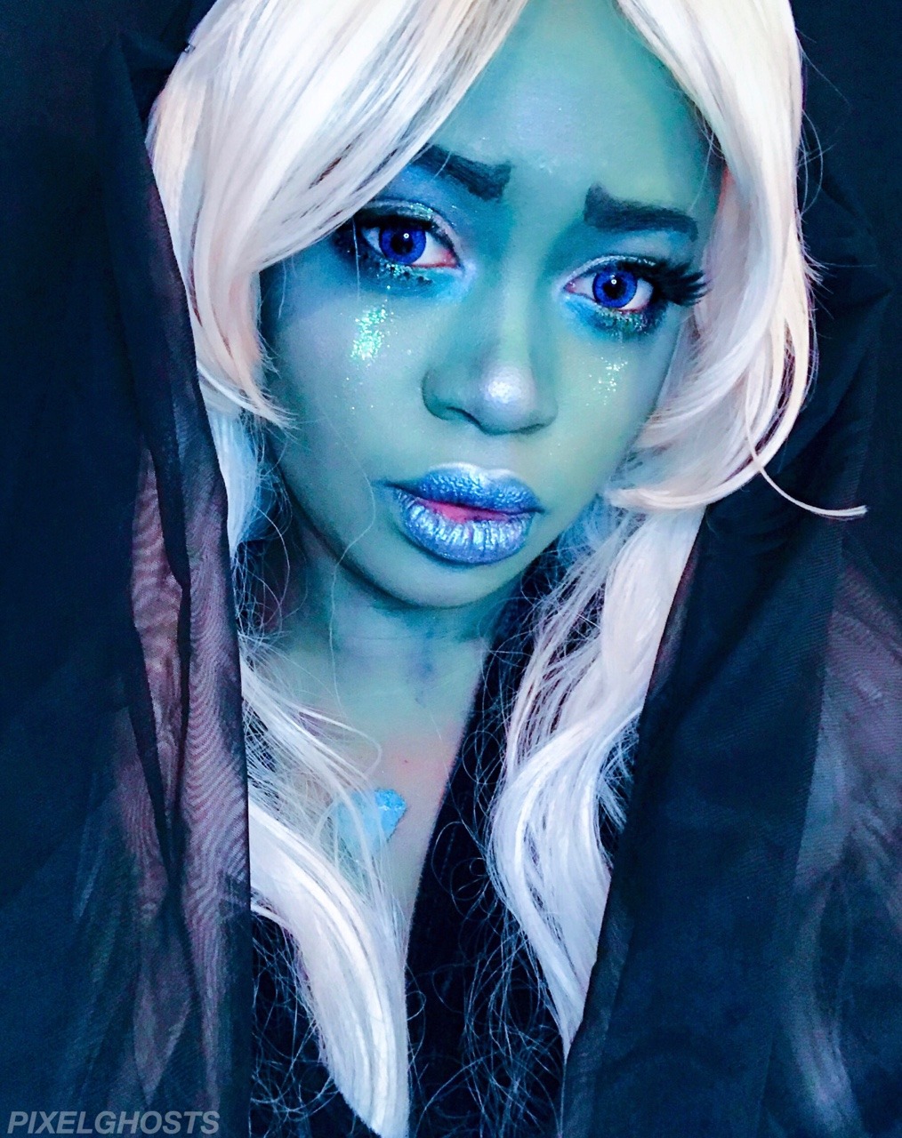 pixelghosts:  💎 blue diamond 💎  I had to make my own face paint for this so