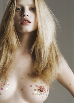 Larastonestits:  Lara Stone By Inez Van Lamsweerde For Purple Fashion, Summer 2007