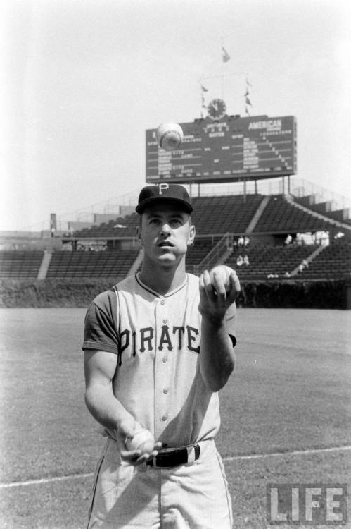 Life - Bill Mazeroski - Second Baseman Of The Pirates - Al Fenn - 854c873dcfd14da5