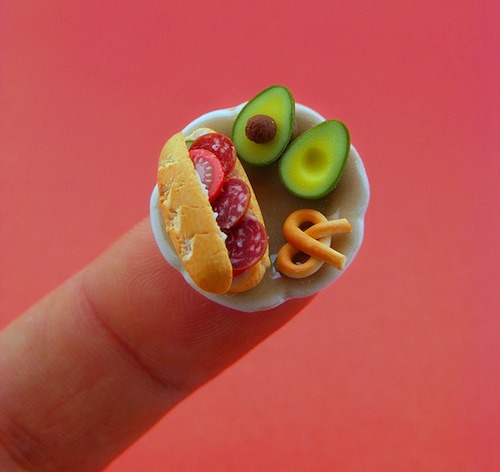 rright-meow:  proud-to-be-geek:  Fimo miniature food Im strangely aroused by this  THINGS THAT ARE THE WRONG SIZE MAKE ME SO HAPPY