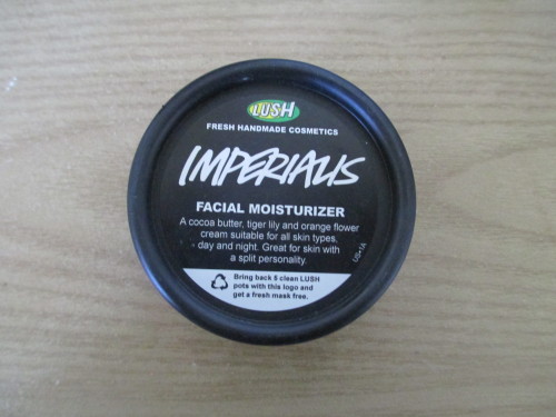 Porn photo sixsteen:    !!!!!!!!!!!!!!!Lush Makeup Giveaway!!!!!!!!!!!!!!! Here