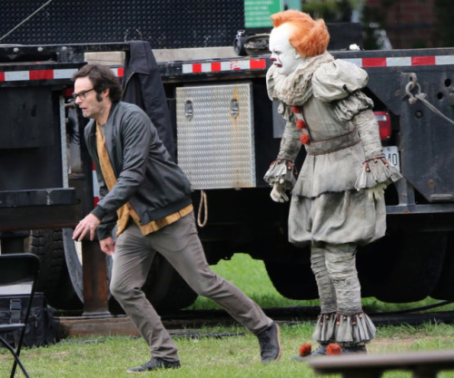 arielmh - Bill Skarsgård and Bill Hader on set for IT Chapter 2