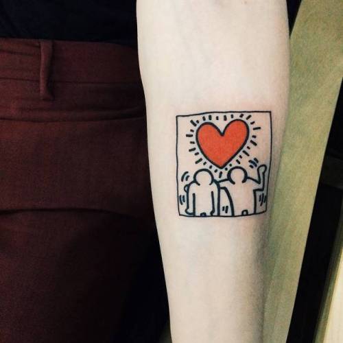tattoofilter: Keith Haring inspired tattoo on the forearm. Tattoo artist: Doy