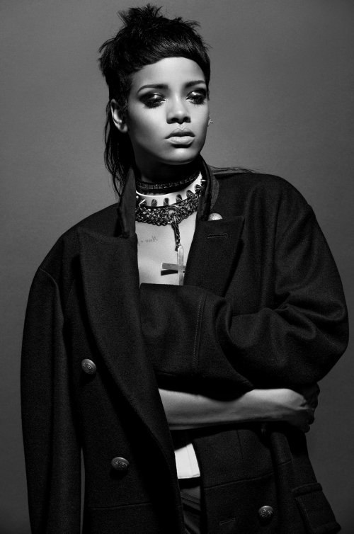 socialpsychopathblr:  Rihanna