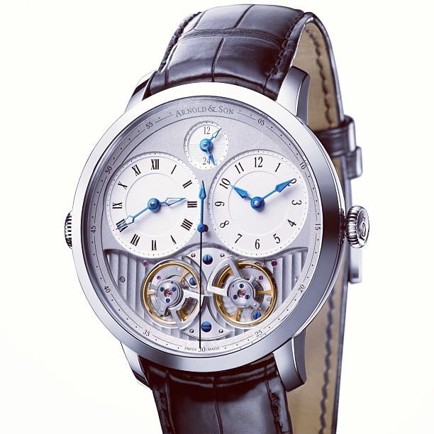 thewatchsnobs:  This is an amazing timepiece by @arnoldandson  Perfect for traveling,