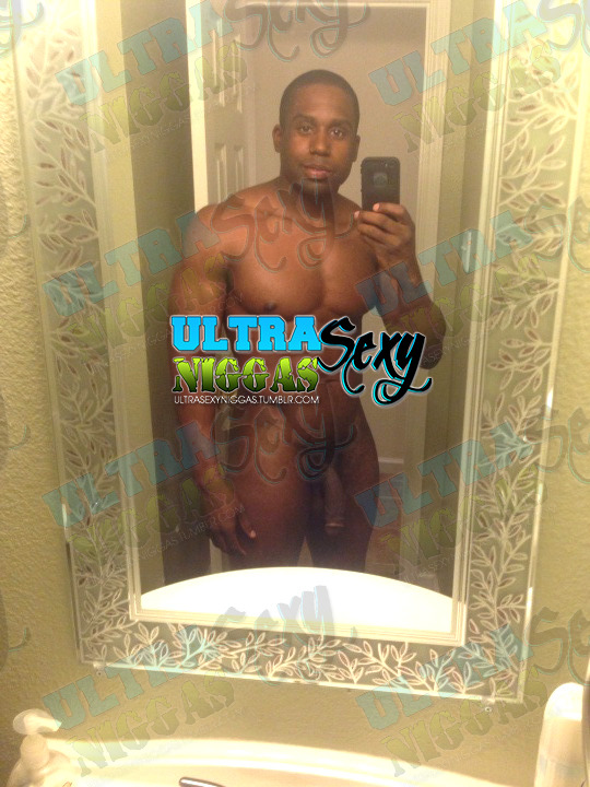 ultrasexyniggas:  In honor of Memorial Day Weekend (Celebrating those who have served