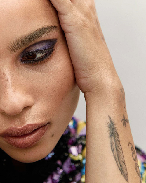 ZOË KRAVITZ PHOTOGRAPHED FOR ELLE FRANCE.