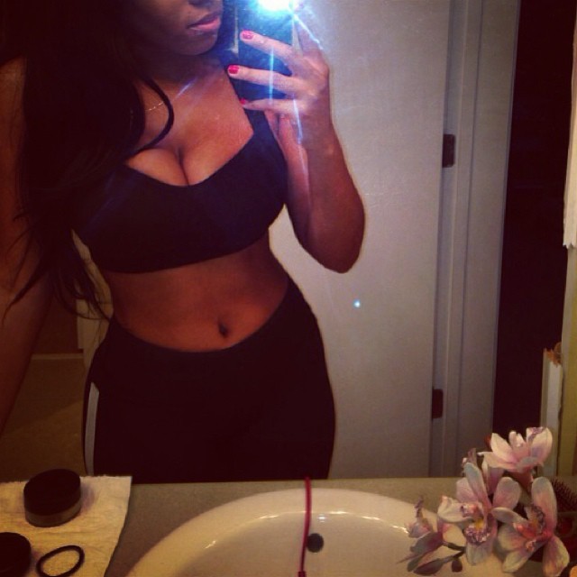 xoxosheneka:  Gym in my @lululemon 👊