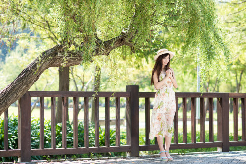 A Date In The Local Park - Zhang Zi-Ching (張子瀞)