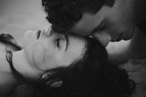 mysensualdarkness:  theegentlemansdesire:  Relationship Tip #5: Remember that your