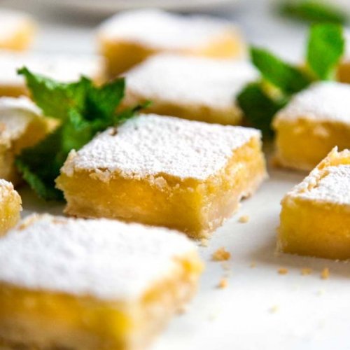 dessertgallery: Shortbread Lemon Bars-Your source of sweet inspirations! || Save 10%+ on Ceramic Coo