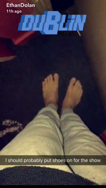 Ethan Dolan’s Feet on Snapchat (11/4/2016)