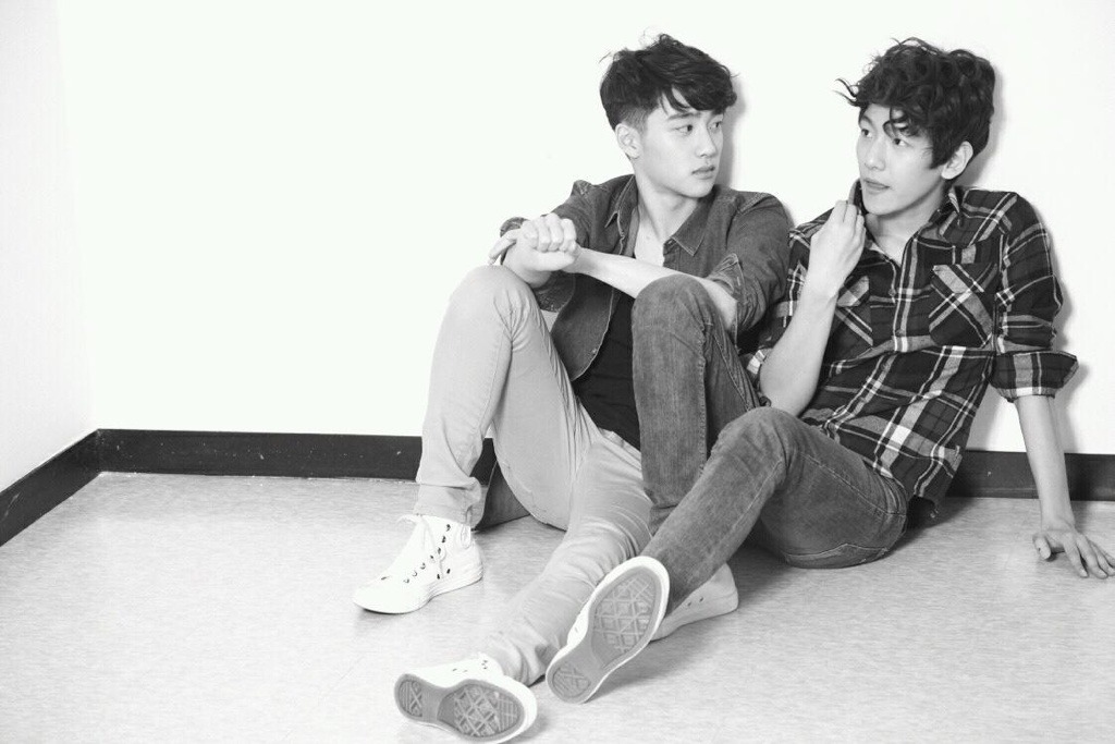kyungsp:  it’s day 3 and this is my top OTP- Baeksoo!! one of them is serious