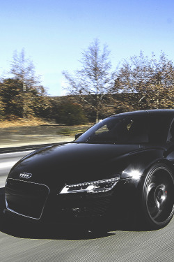 supercars-photography:  Audi R8 