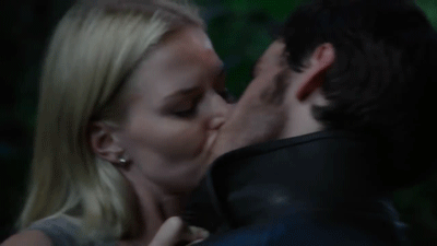 ejh-x:  Still one of the best on screen kisses I’ve ever seen!! 