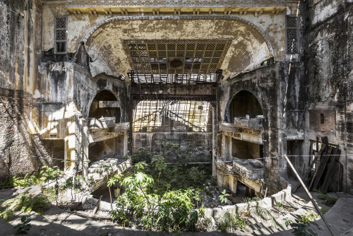 itscolossal: Nature Reclaims Abandoned Castles, Theaters, and Monasteries in Photographs by Jonk Goo