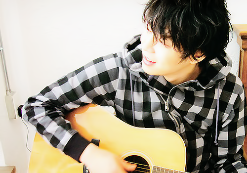 chunporn:  6/?? of flawless park yoochun      