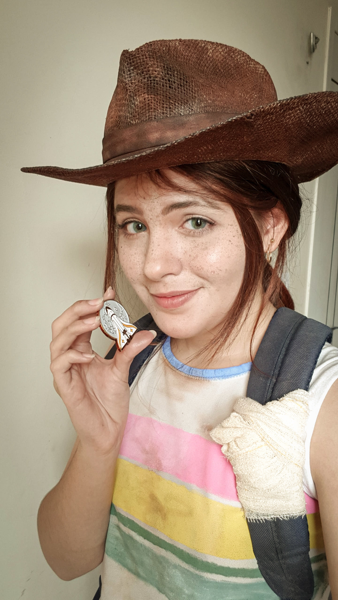 Naughty Dog on X: Ellie cosplay from #TheLastofUsPartII by sabscosplays.  Great job, Sabrina! Thanks for sharing it with us. Working on your own  Naughty Dog-inspired cosplay? Send it our way for a