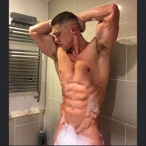 lumbrjax:  Instagram user @rebilw http://ift.tt/1LB89kb 
