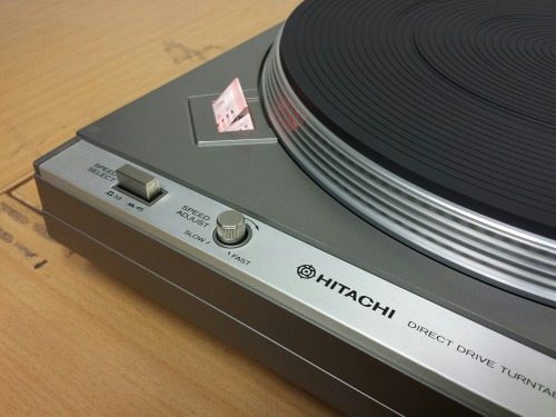 Hitachi HT-354 Direct Drive Turntable, 1979