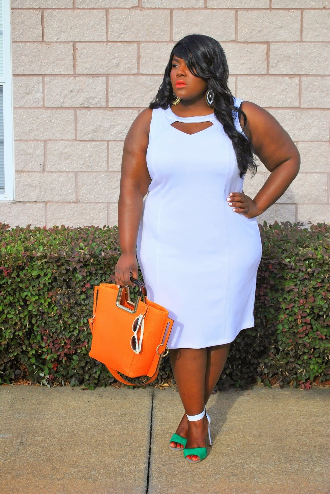 planetofthickbeautifulwomen:  Fashion Blogger  @www.musingsofacurvylady.com/ 